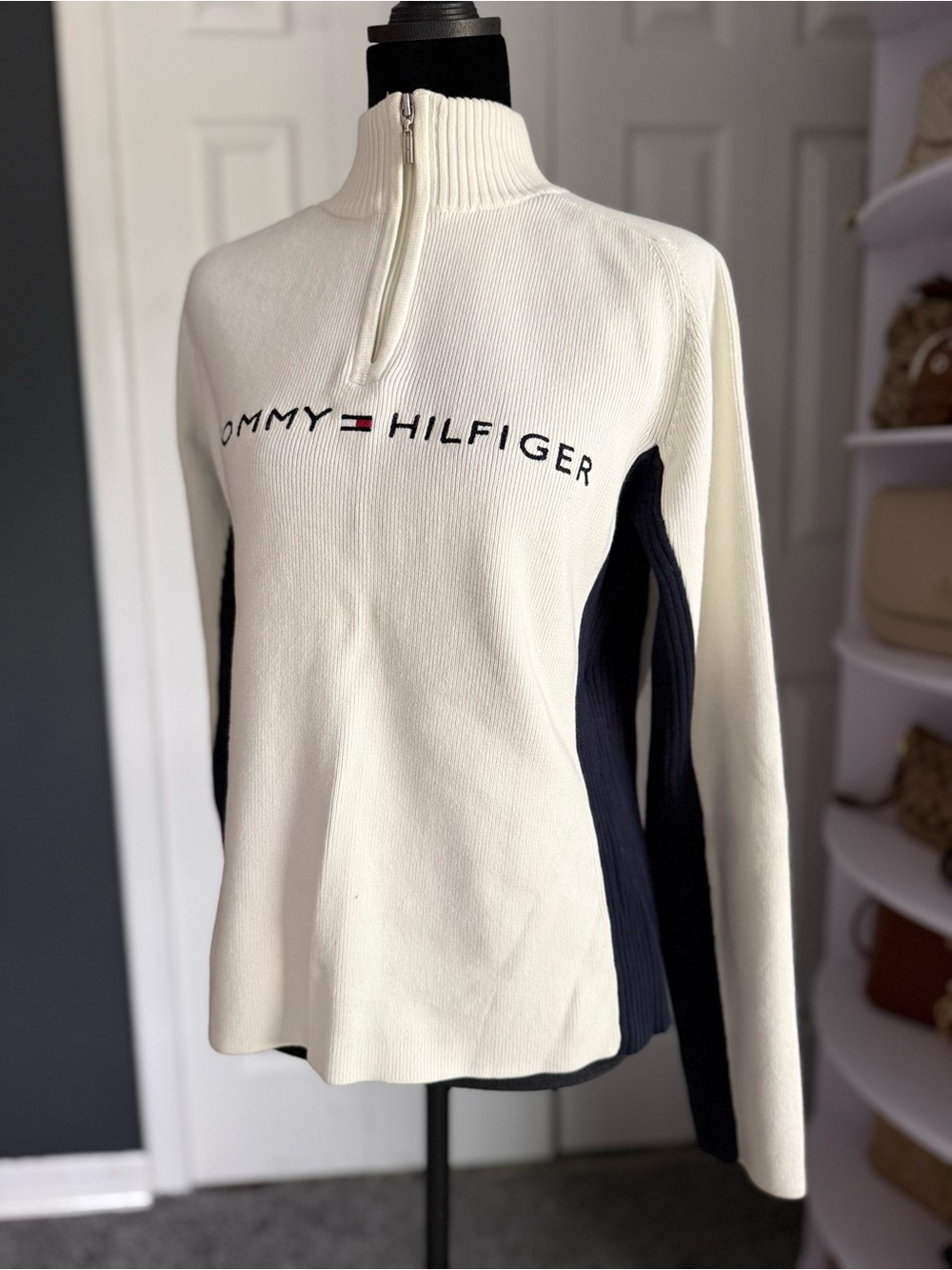 Tommy Hilfiger Cream & Navy Half-Zip Turtleneck Pullover